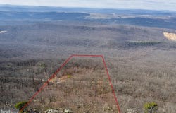 951 BOBCAT TRL, WINCHESTER, VA 22602