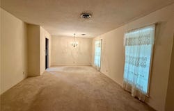 101 Longfellow Lane, Victoria, TX 77904