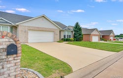 704 Ridge Road, Waterloo, IL 62298