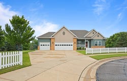 6205 Cape E Court, Saint Cloud, MN 56303