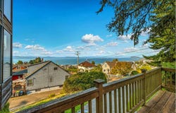 907 5TH St, Astoria, OR 97103