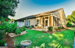 6136 Longleaf Drive, Hoschton, GA 30548