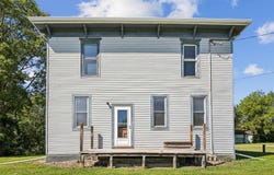 3127 Logan Avenue, Waterloo, IA 50703