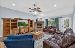 1380 Meadowlark, Pleasanton, TX 78064