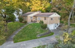 136 N Meadowbrook Lane, VESTAL, NY 13850