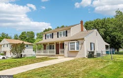 102 CAMBRIDGE DRIVE, CINNAMINSON, NJ 08077
