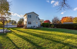 39 Veranda Ave, Fairhaven, MA 02719