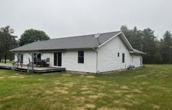 1220 E Douglas Drive, Roscommon, MI 48653