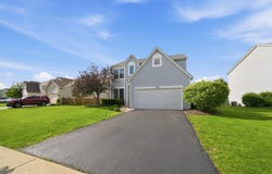 1620 Manor Oaks Drive, Plainfield, IL 60586