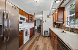 3521 SE Chippewa DR, Berryton, KS 66409