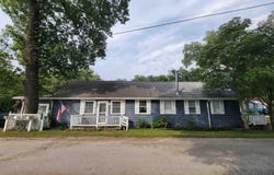 7852 Tippecanoe Drive, Walkerton, IN 46574