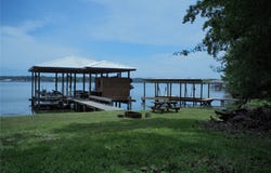 462 Lakefront Drive, Onalaska, TX 77360