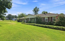 21460 Co Rd 8, Florence, AL 35633