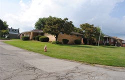 500 Morningside Dr, Lower Burrell, PA 15068