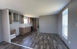 116 Sandy Ridge Dr, Poteet, TX 78065