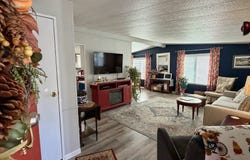 14204 NE 10TH Ave, Vancouver, WA 98685