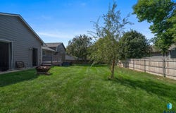 900 E 64th St, Sioux Falls, SD 57108