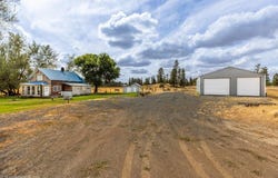 24210 S E St, Cheney, WA 99004