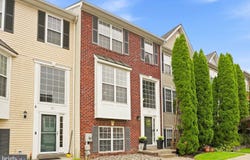 211 HARPERS WAY, FREDERICK, MD 21702