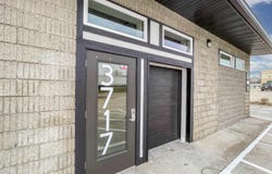 3717 Midway Dr, Cedar Falls, IA 50613