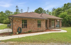 5111 W Pilgrim Trail, Molino, FL 32577
