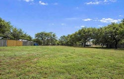 626 PINE AVE, ROCKPORT, TX 78382