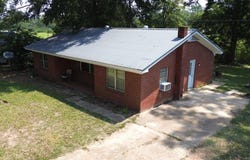 104 Longview Dr, COFFEEVILLE, MS 38922