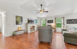 31 Fawn Trail, Eolia, MO 63344