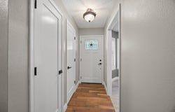 902 Dunman Dr, Georgetown, TX 78628