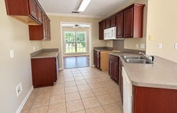 643 County Line Road, Mendenhall, MS 39114