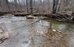 Holly Mountain Road, Clinton, AR 72031