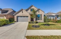409 Mangold Dr, Hutto, TX 78634