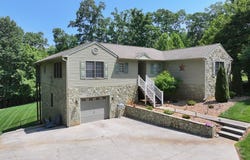 8 NORTHGATE CT, Lynch Station, VA 24571