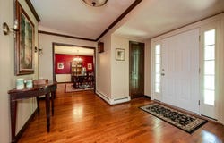 2 Richard Lane, Huntington, NY 11743