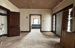 1112 N 1st Avenue, Escanaba, MI 49829