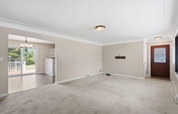 2724 Barton Avenue, Waterloo, IA 50702