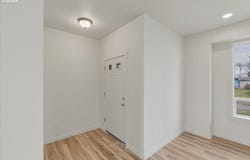 371 E 2ND Ave, JunctionCity, OR 97448