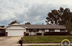 2736 SW Osborn RD, Topeka, KS 66614