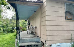 154 Short St, Darlington, SC 29532
