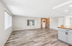11 FLORENCE Boulevard, DEBARY, FL 32713