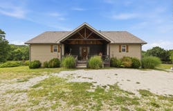 16464 100, Wheatland, MO 65779