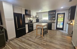913 5th Street, Cushing, TX 75760
