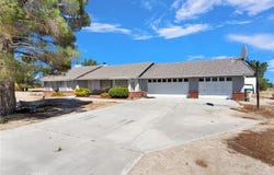 4374 Sunset, Phelan, CA 92371