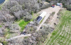 1913 Shady Ln., Fairfield, IL 62837