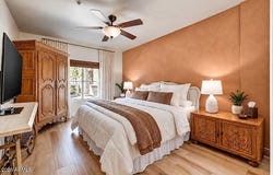 5450 E DEER VALLEY Drive, Phoenix, AZ 85054