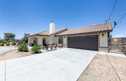 7653 Montrose, Hesperia, CA 92345