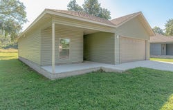207 Thompson St, Luxora, AR 72358