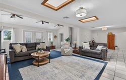 8437 Sebastian Lake DR, Hackett, AR 72937
