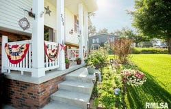 208 LAKE Road, Eureka, IL 61530