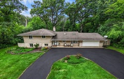 1S660 Winfield Road, Wheaton, IL 60189